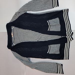 Women's Medium Sweater